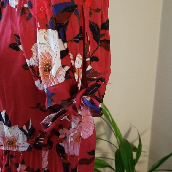 Red Floral Off The Shoulder Dress - Picture 5 of 6